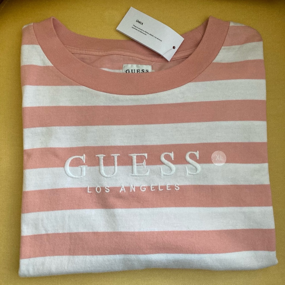 Guess T shirt
